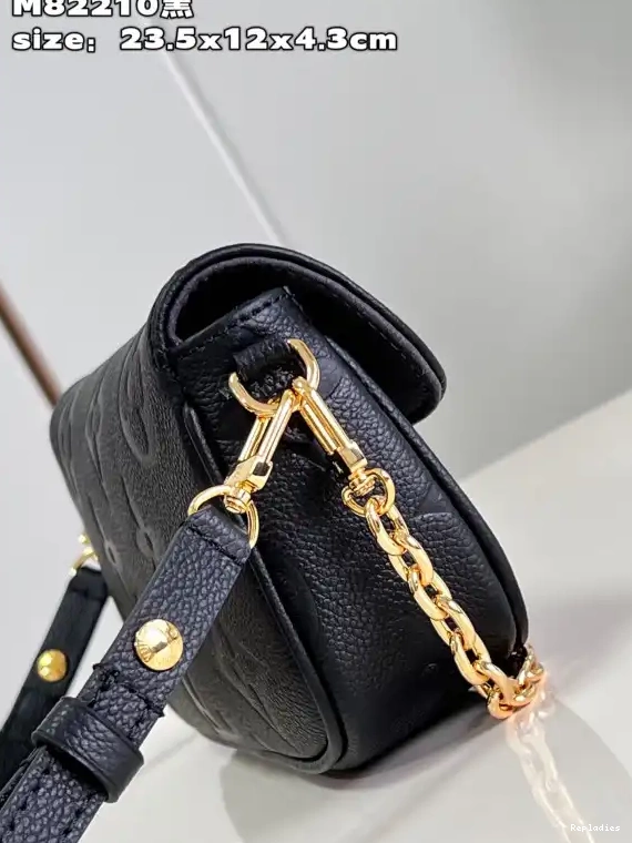 Cheap on Wallet LOUIS Ivy-23.5*12*4.3cm Chain VUITTON 0619